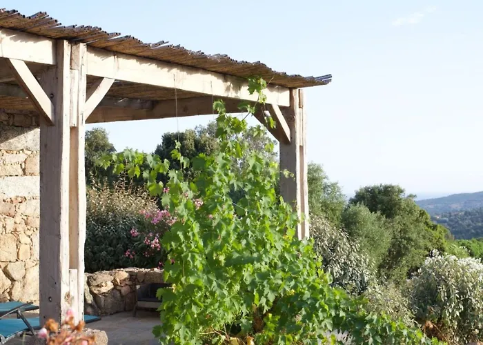 Сasa de vacaciones In Idyllischer Lage Im Sueden Korsikas By Interhome *