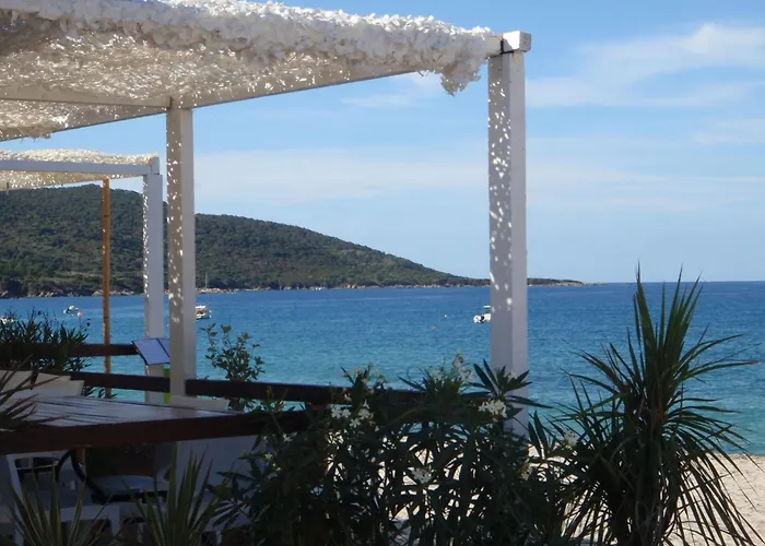 Holiday home In Idyllischer Lage Im Sueden Korsikas By Interhome *